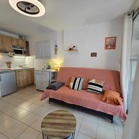Apartmán Joli 4 Personnes A 300 M De La *
